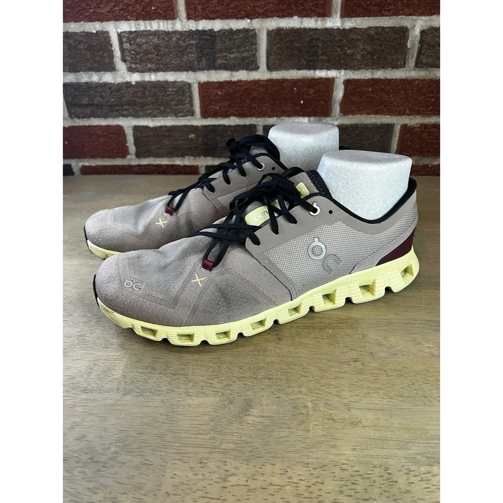 On Cloud OC X 3 Running Shoes Fog/Hay Colorway Sneakers Men's Size 11.5